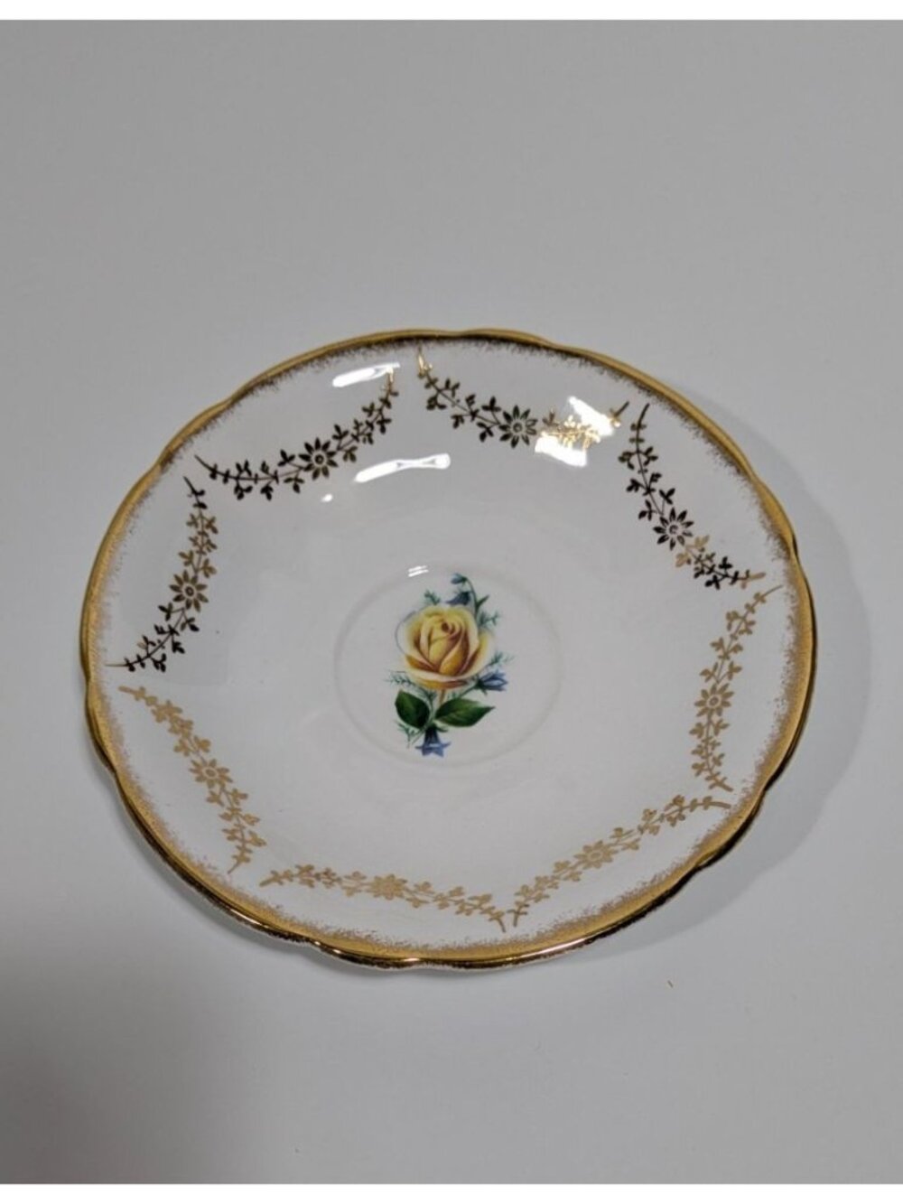 Windsor Bone China Saucer Yellow Rose Gold Trim England